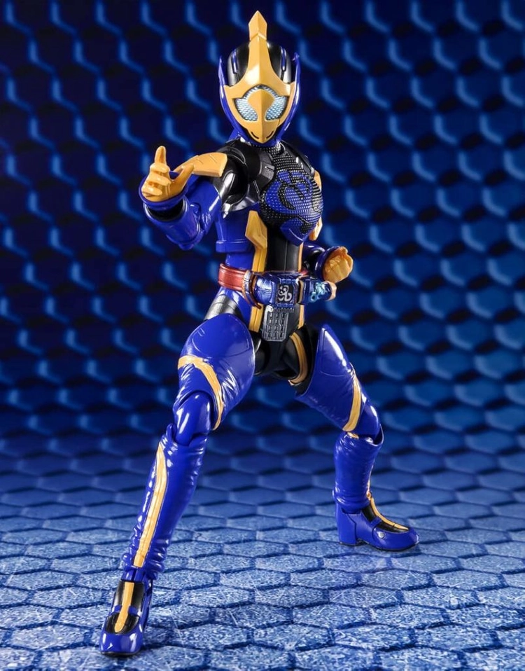 SHF 가면라이더 잔느 코브라 게놈 & 러브코프 공작 게놈 혼웹한정판 미개봉 판매 - 안심되는 중고거래