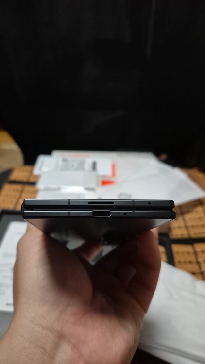 갤럭시 Z폴드8 울트라 블랙 256gb<자급제> 판매합니다. 이미지