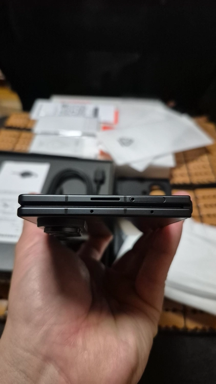 갤럭시 Z폴드8 울트라 블랙 256gb<자급제> 판매합니다. 이미지