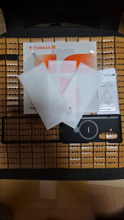 갤럭시 Z폴드8 울트라 블랙 256gb<자급제> 판매합니다. 이미지