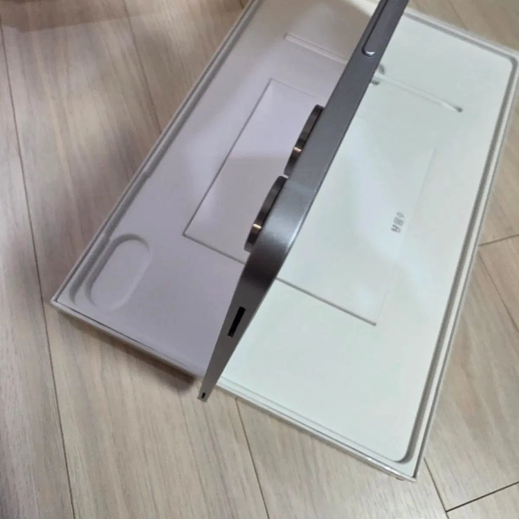 갤럭시탭 S11 울트라 256GB 실버 wifi 풀박스 신품급 이미지