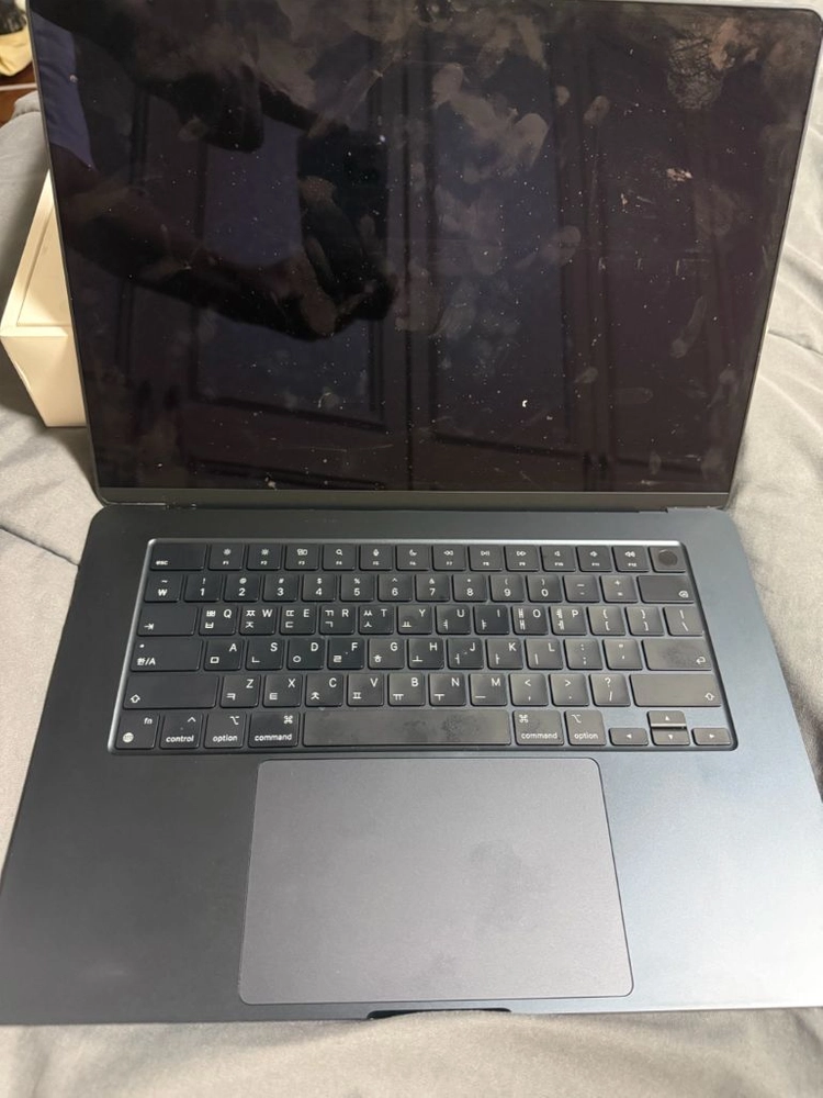 맥북에어15 M3칩 8GB/512GB 이미지