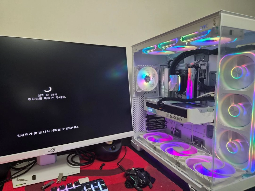 7800x3d 4070super 게이밍 데스크탑 팝니다 이미지