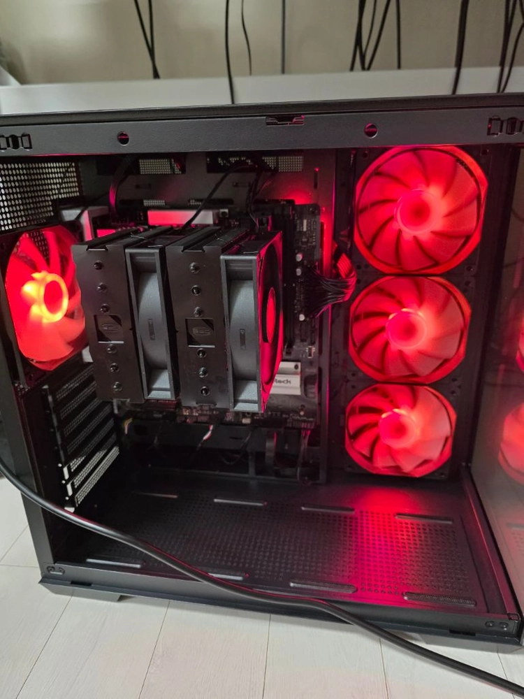 초고사양 반본체 팝니다(9800x3d) - 안심되는 중고거래