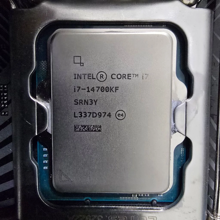 인텔 i7-14700KF + 에즈락 Z790 PG Lightning 일괄 판매합니다. 이미지