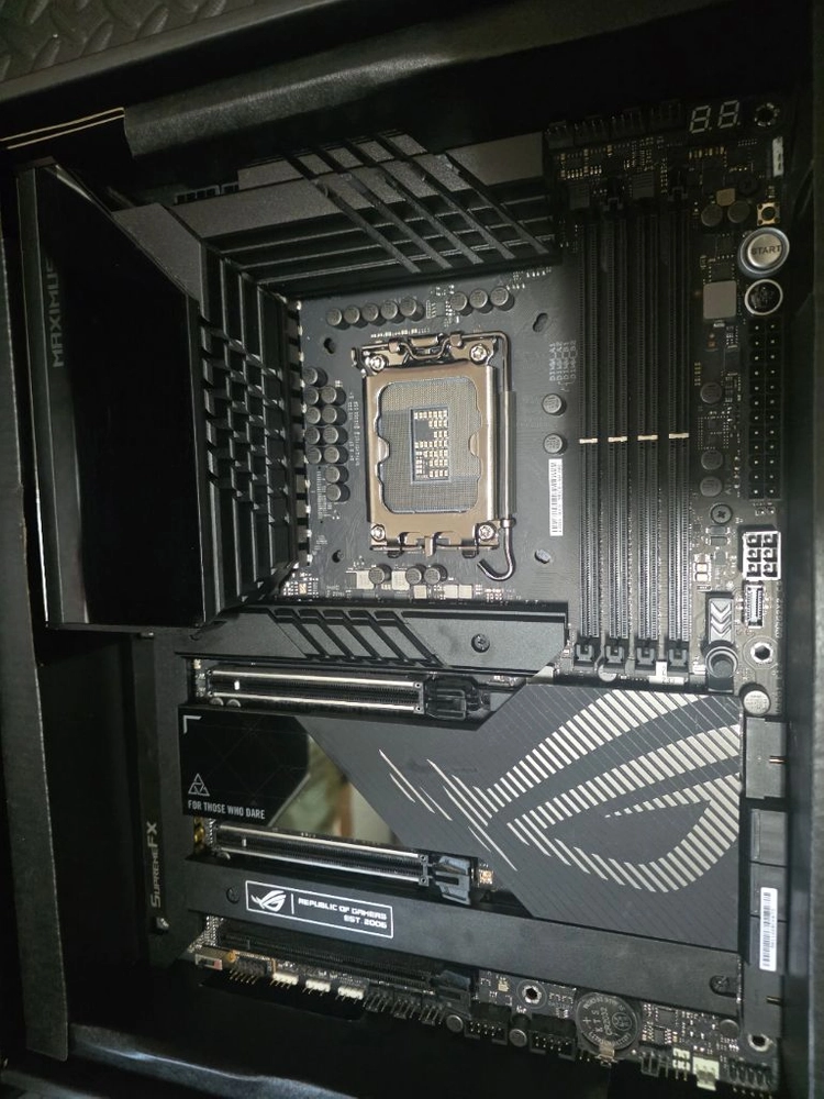 asus rog maximus z790 hero 메인보드 판매 이미지
