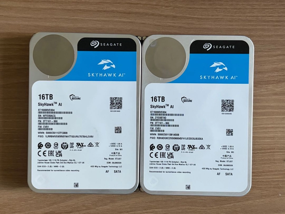 Seagate 씨게이트 Skyhawk 스카이호크 AI 16TB HDD 이미지