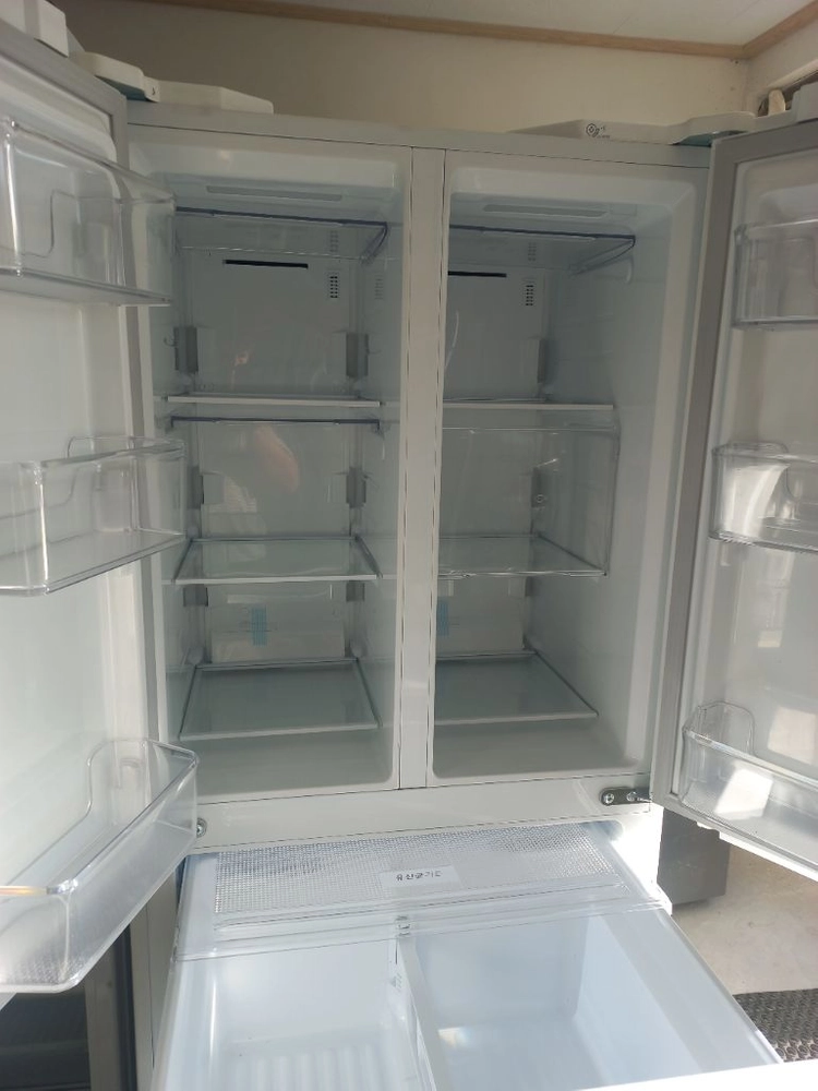 김치냉장고 이미지
