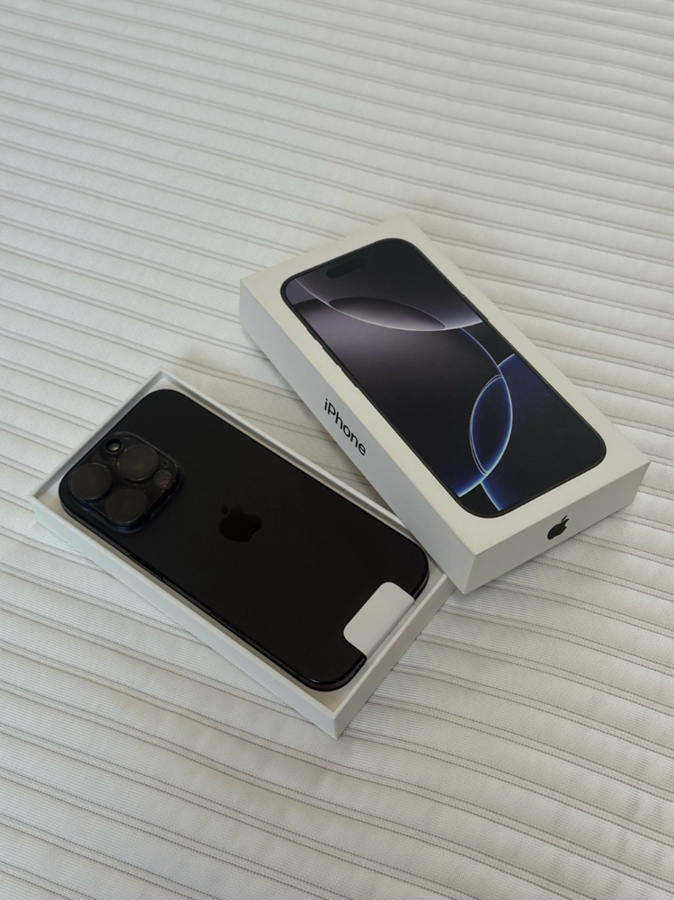 iPhone 16 Pro 256GB 블랙티타늄 직거래 급처 이미지