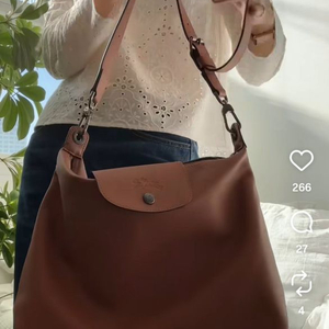 26 롱샴 르 플리아쥬 호보백(한섬 더캐시미어 타임 랑방 마인 시스템 sjsj) 이미지