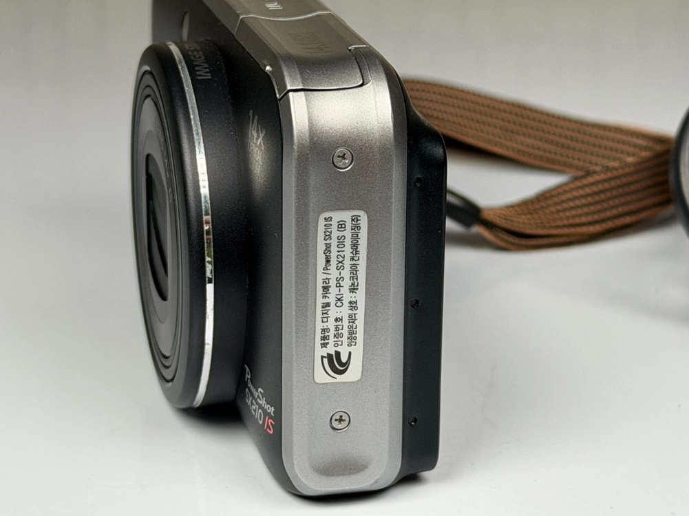 캐논 SX210 IS 빈티지 레트로 카메라(IXUS와 동일 결과물) 이미지