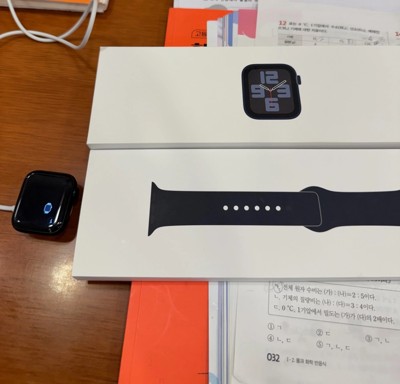 애플워치 SE2 40mm 미드나이트 배터리성능 100% 이미지