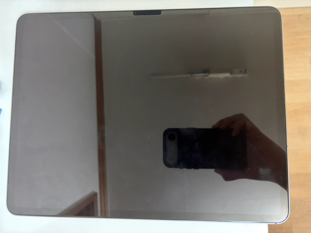 아이패드 에어 13인치 m4 256gb 셀룰러 스페이스그레이 팝니다 이미지