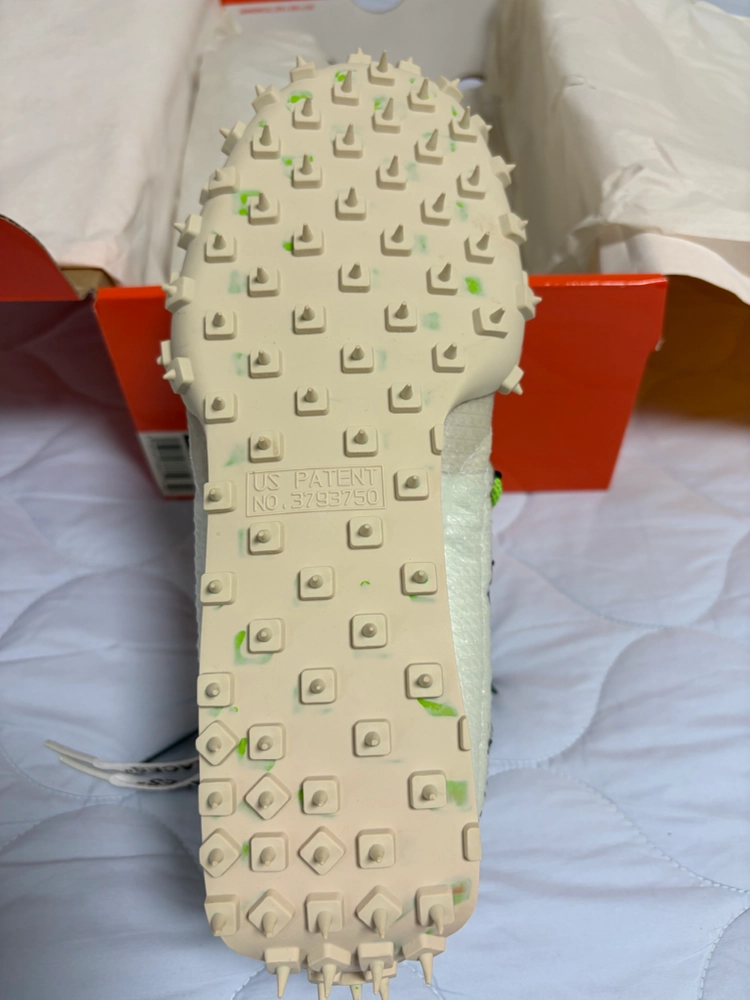 나이키 와픟레이서 오프화이트 이미지