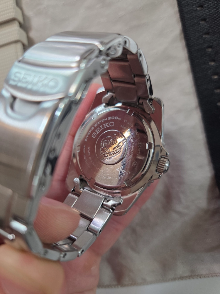 세이코 sne571p1 38mm 다이버시계 팝니다. (주우재시계) 이미지