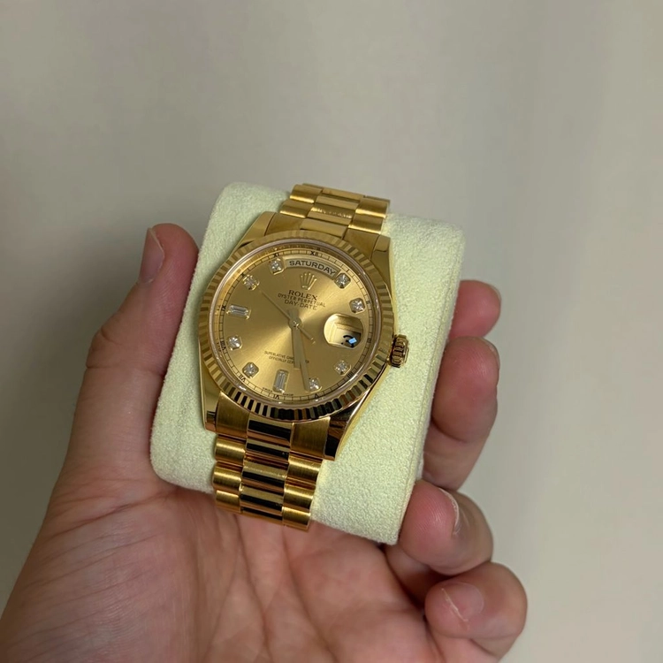 롤렉스 데이데이트 118238 샴페인 텐포 금통 36 36mm 인그레이빙 신형버클 이미지