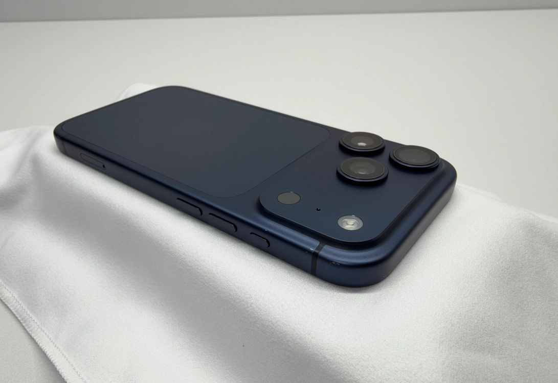애플 아이폰 17 프로 자급제 256GB 팝니다. 이미지