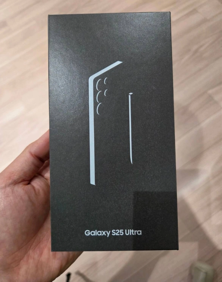 갤럭시 S25 울트라 512GB 화이트 컬러 자급제 이미지