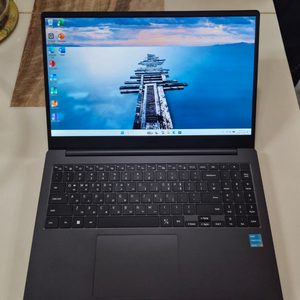 삼성 갤럭시북2 노트북 NT550XED 이미지
