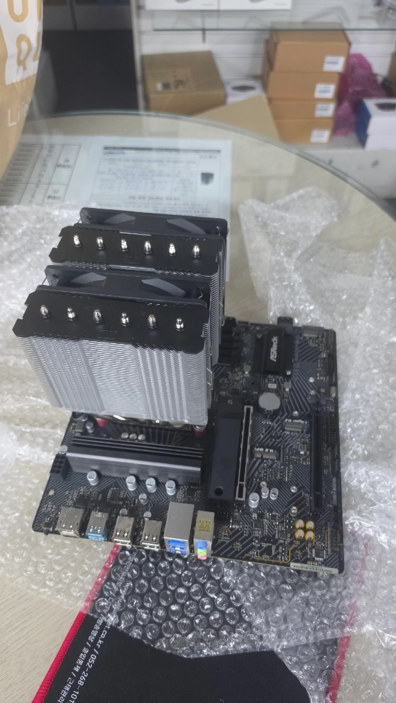 RYX 4060 VENTUS 2X 8GB,AMD B650메인보드+라이젠 7500F CPU 판매합니다 이미지