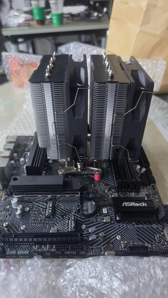 RYX 4060 VENTUS 2X 8GB,AMD B650메인보드+라이젠 7500F CPU 판매합니다 이미지