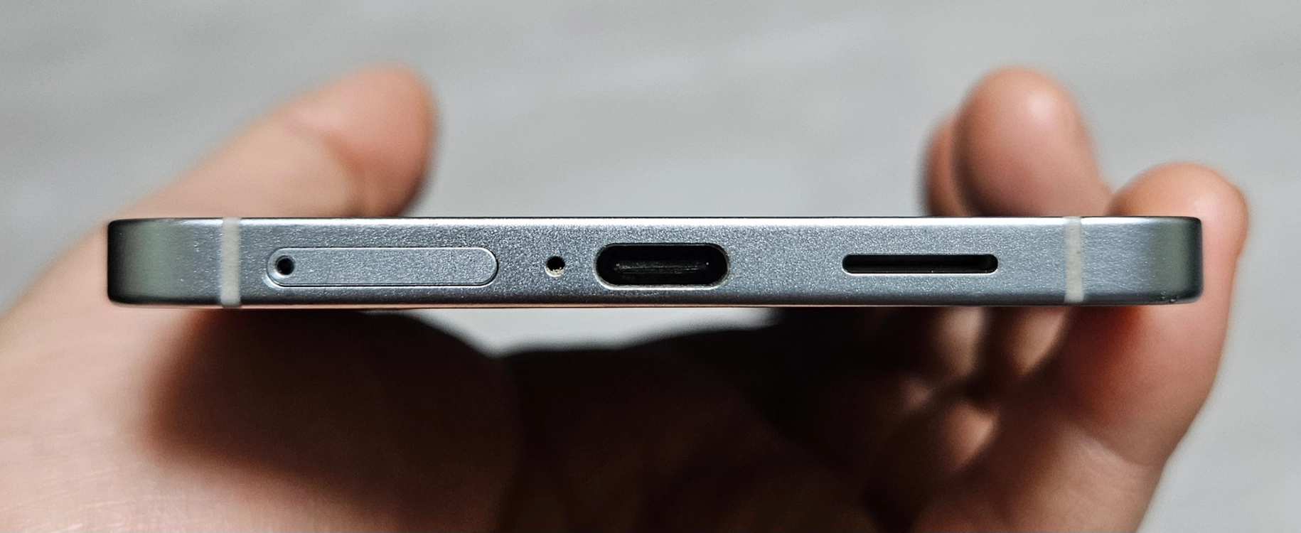 갤럭시 S25엣지 실버 256GB 싸게 팝니다. 이미지