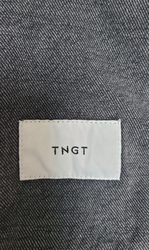 TNGT 블랙진 쟈켓 오버핏95사이즈 블랙 새제품 12만원 이미지