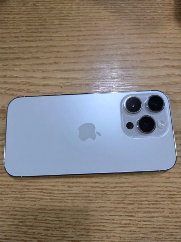 아이폰 14 프로 실버 256GB 자급제(쿨거래 네고가능) 이미지