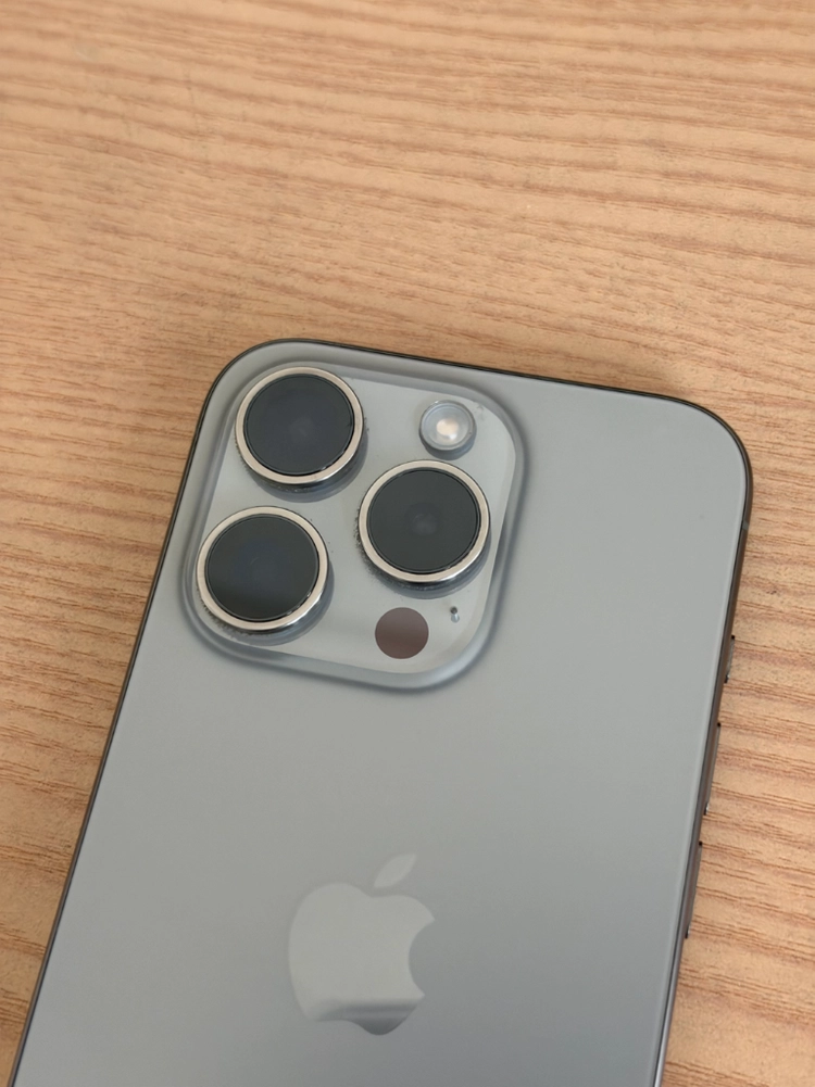 아이폰 15프로 128gb 이미지
