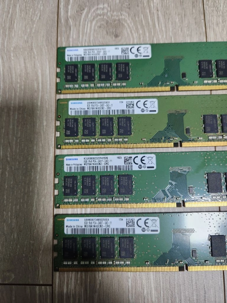 삼성 DDR4 2400 8GB 4개 이미지