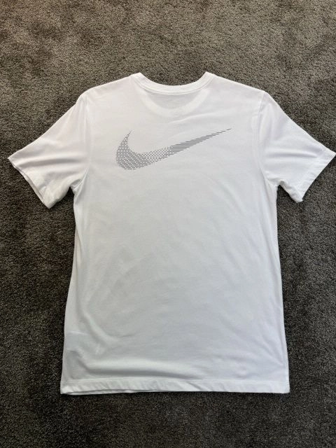 [M/100]Nike Running Run Division Dri-FIT t-shirt in white 이미지