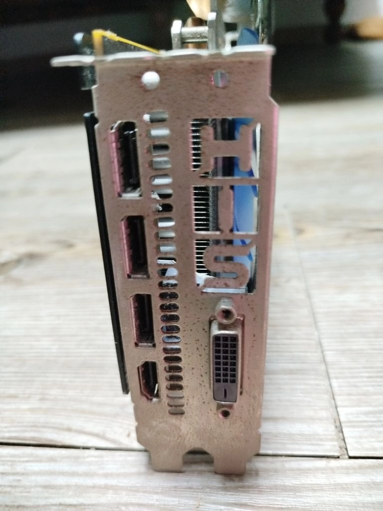 깔끔한 HIS RX580 IceQ X2 그래픽카드입니다. 전주시 이미지
