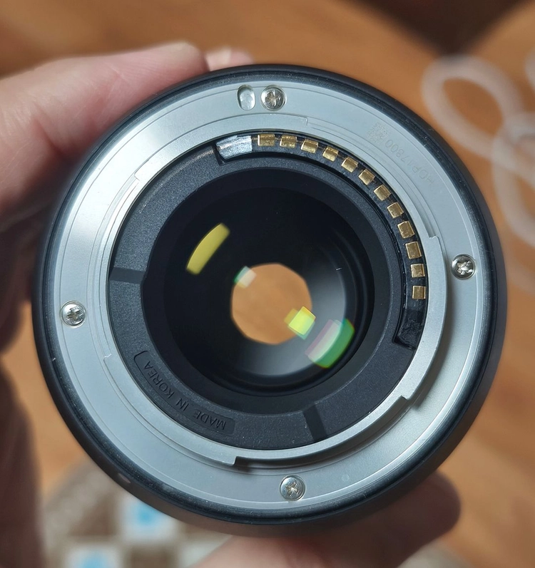 삼양 AF 75mm F1.8 X (후지용) 렌즈 팝니다. 이미지