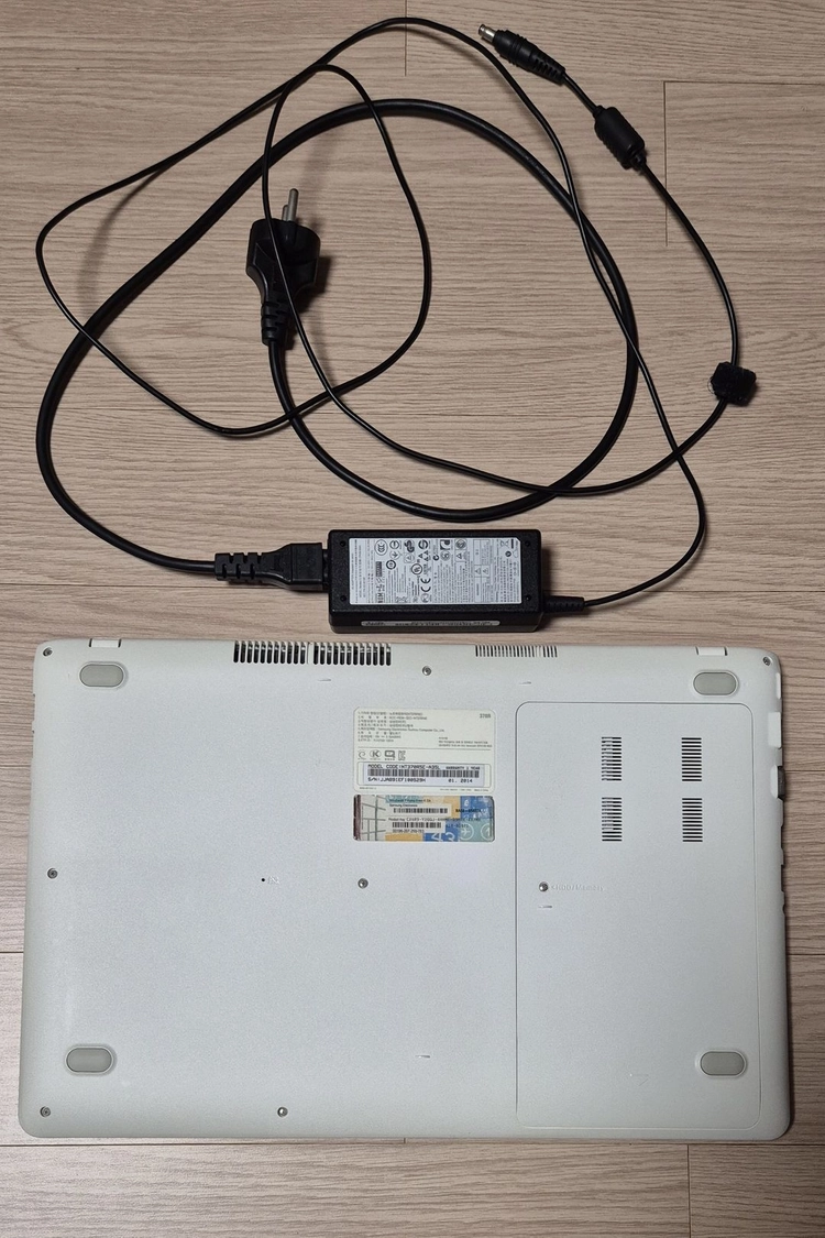 삼성전자 15.6인치 노트북(i3-3120M/DDR3 8GB/SSD 128GB) 이미지