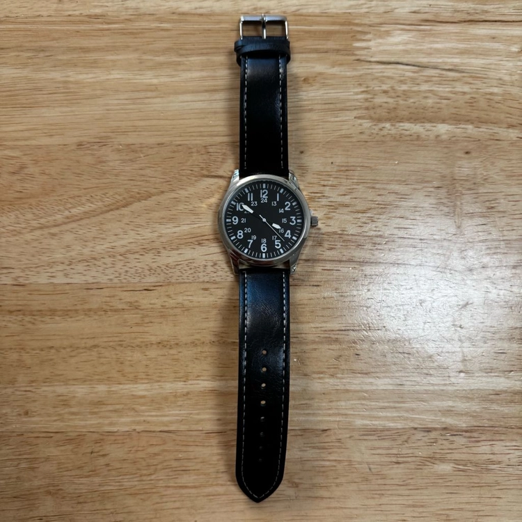 카키필드 스타일 군용 파일럿워치 [42mm] 밀리터리 쿼츠 손목시계 실버 & 블랙 (S급) 이미지