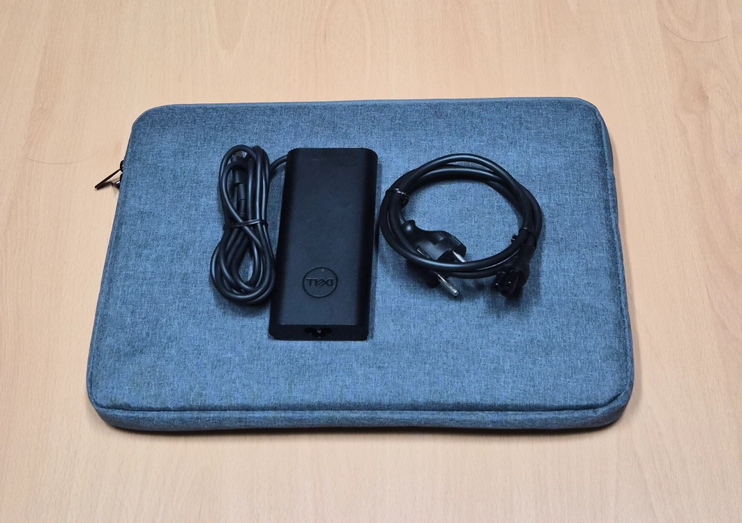 DELL XPS 15 9530 i7/64GB/1TB RTX4070 노트북 판매합니다 이미지