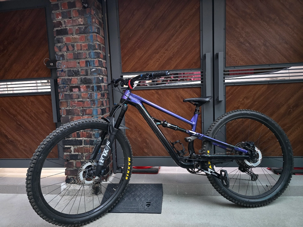 폴리곤 시스큐 T8 풀샥 산악자전거 mtb - 안심되는 중고거래