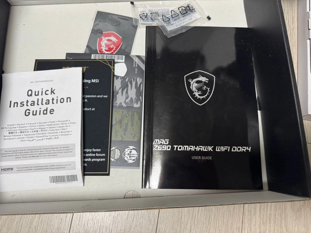MSI MAG Z690 토마호크 WIFI DDR4 팝니다 이미지