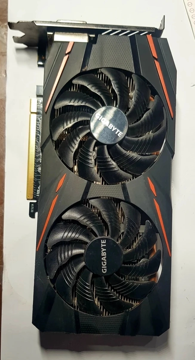 기가바이트 라데온 RX570 GDDR5 8기가 6.5만원 - 안심되는 중고거래