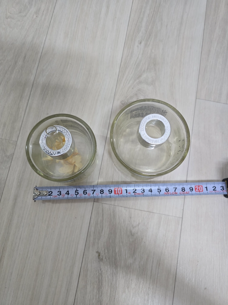 헤트라스 헬로키티 디퓨저(호텔 우드, 플라워파크)와 디퓨저 공병, 스틱 일괄 이미지