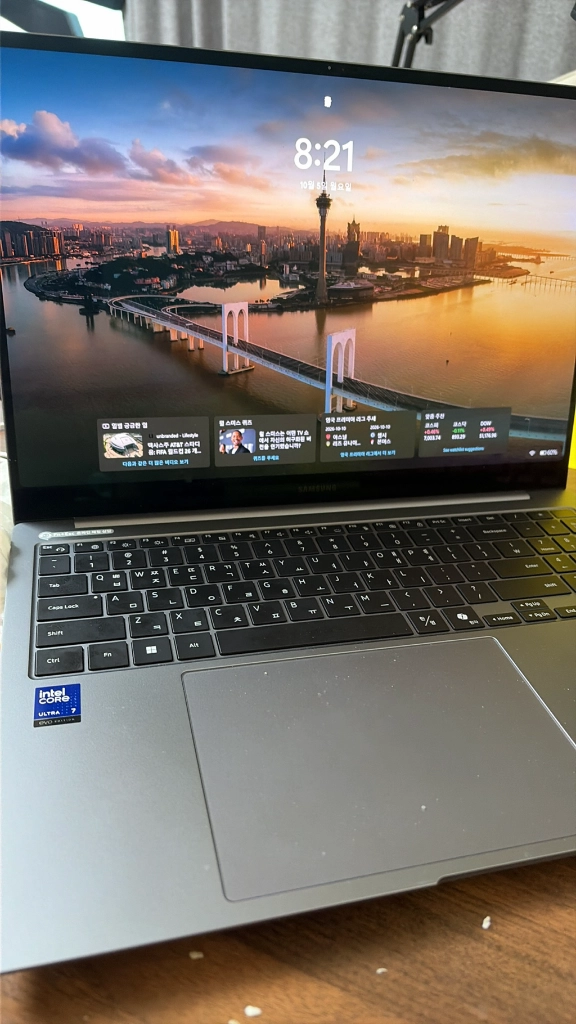 갤럭시북 5 프로 2테라 ssd 32g램 이미지