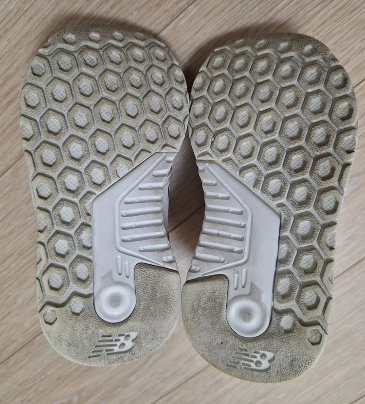 뉴발키즈 247운동화 130 이미지