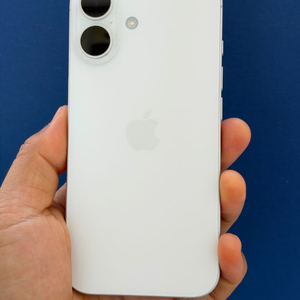 아이폰 16 화이트 128GB 이미지