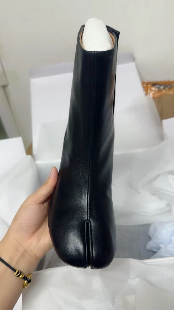 메종 마르지엘라 타비 부츠 이미지
