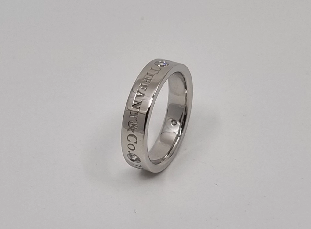 TIFFANY&CO 티파니앤코 밴드링 3다이아 5.5호 이미지