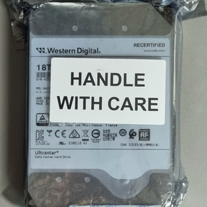WD 18TB HC550 SATA HDD 리퍼 미개봉 이미지