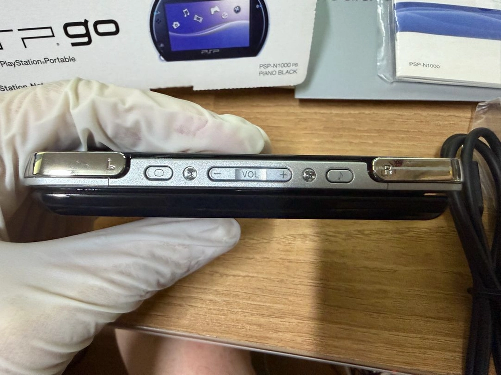 소니 psp go 블랙 S급 이미지