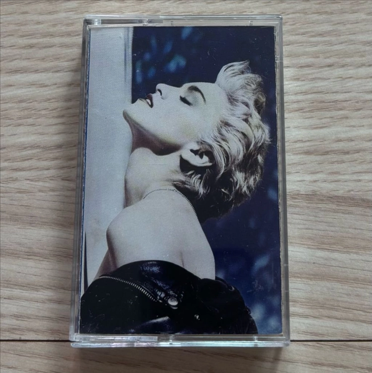 마돈나 Madonna True Blue 트루 블루 카세트 테이프 미국반 초판 Sire Records 앨범 음반 이미지
