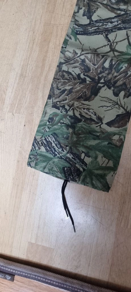 리버티 카모 점프수트 팝니다 이미지