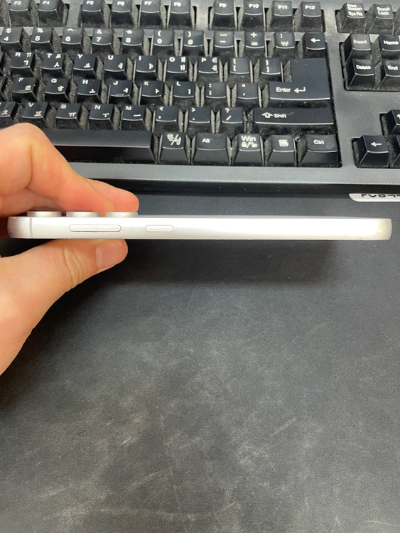 갤럭시S23FE 크림 256GB 상태좋은 중고30만2천팝니다 이미지